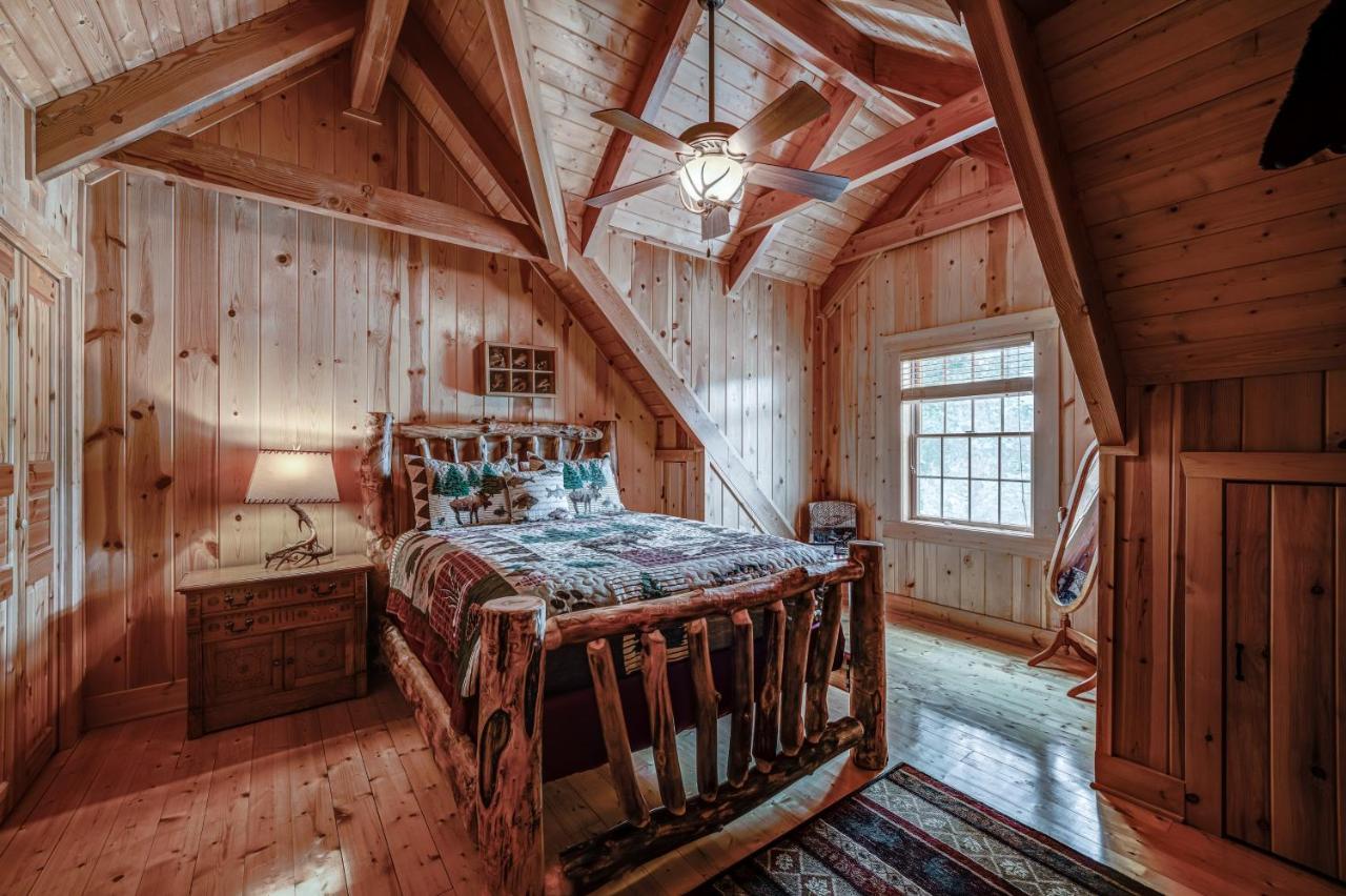 Вилла Log Haven Доусонвилл Экстерьер фото
